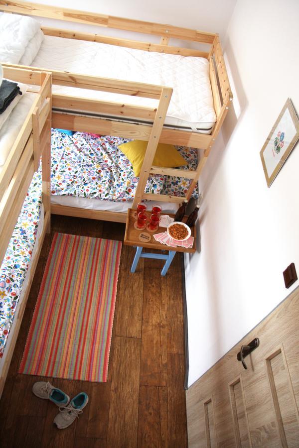 Folk Hostel Познань Екстер'єр фото