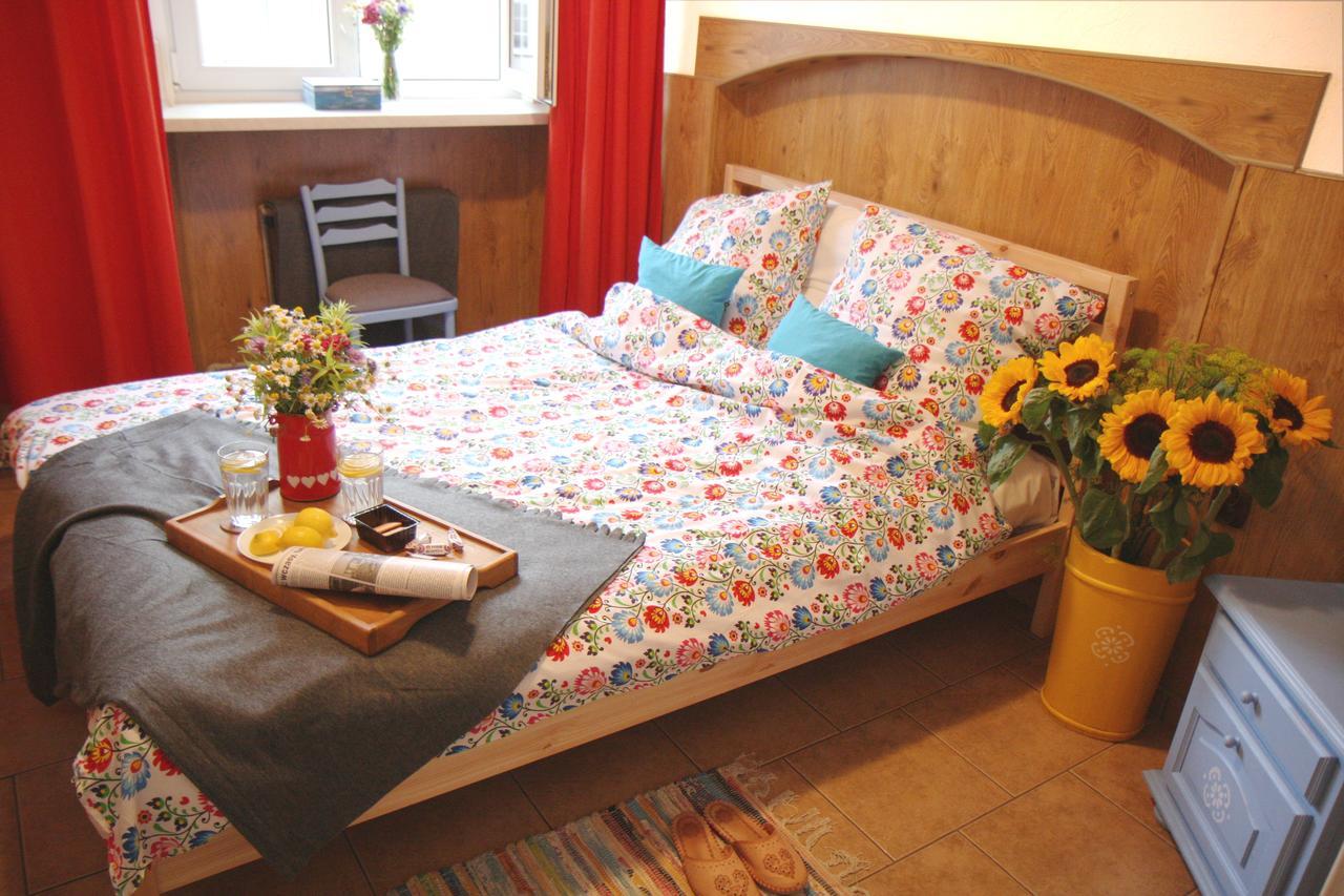Folk Hostel Познань Екстер'єр фото