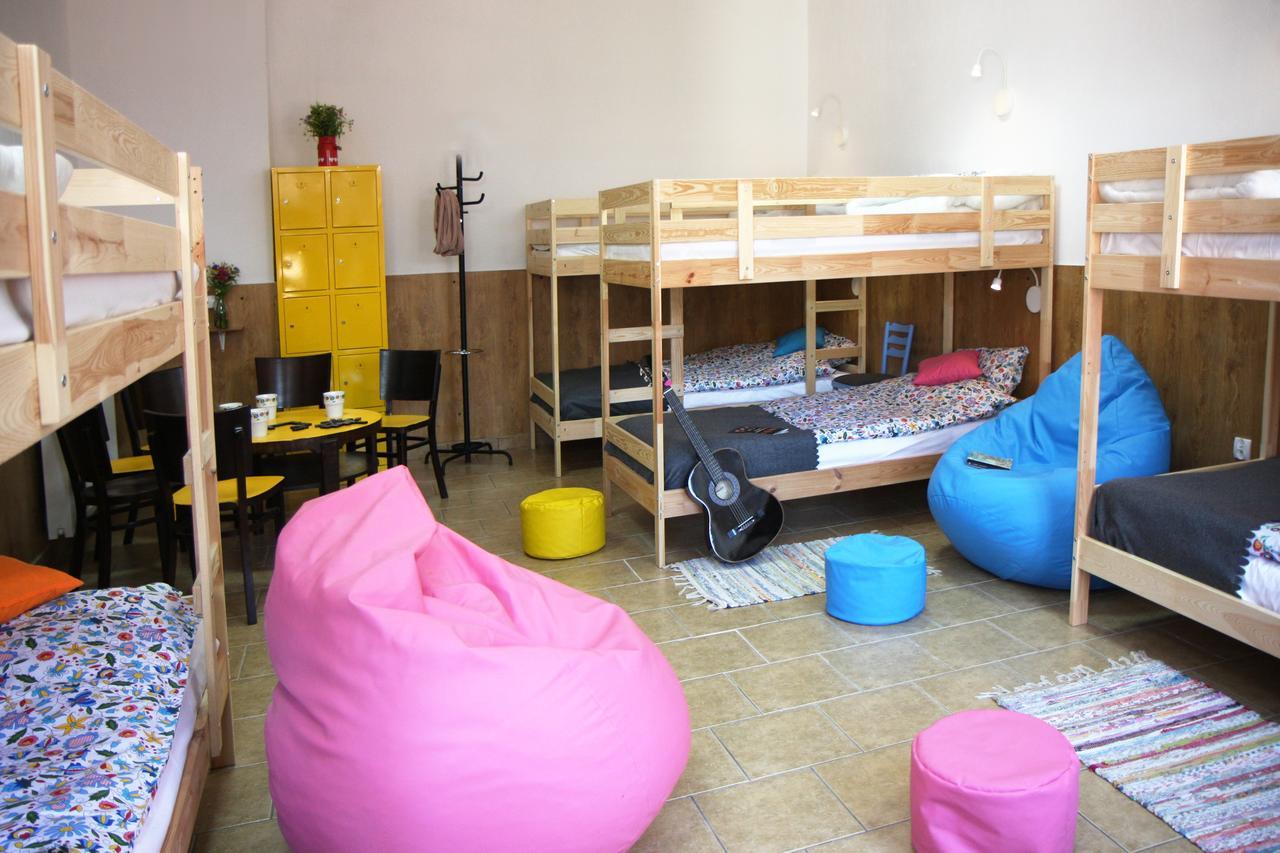 Folk Hostel Познань Екстер'єр фото